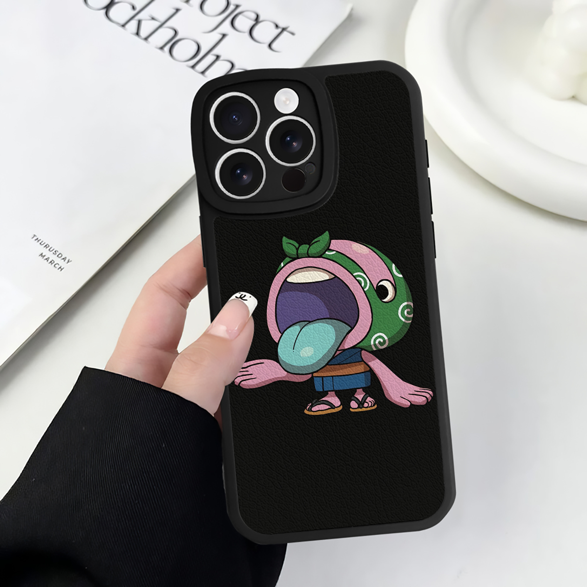 （画像用） 妖怪ウォッチ Yo-kai Watch 【iPhone 16シリーズ対応】シリコンスマホケース（レザー調） 材質：シリコン